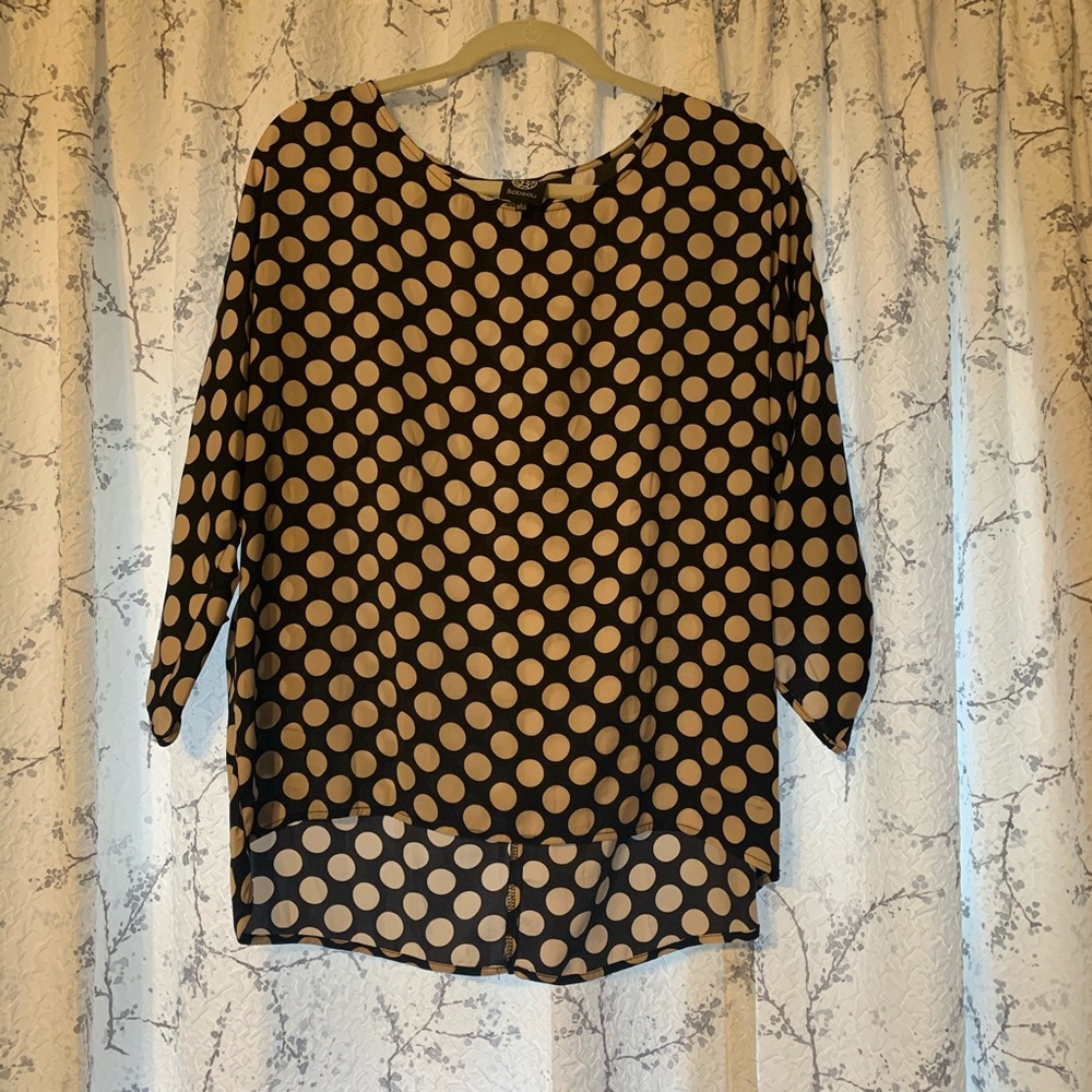 Polka dot quarter sleeve blouse